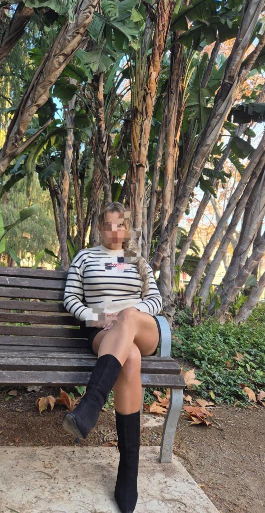 722162870: Chica busca chico en Málaga