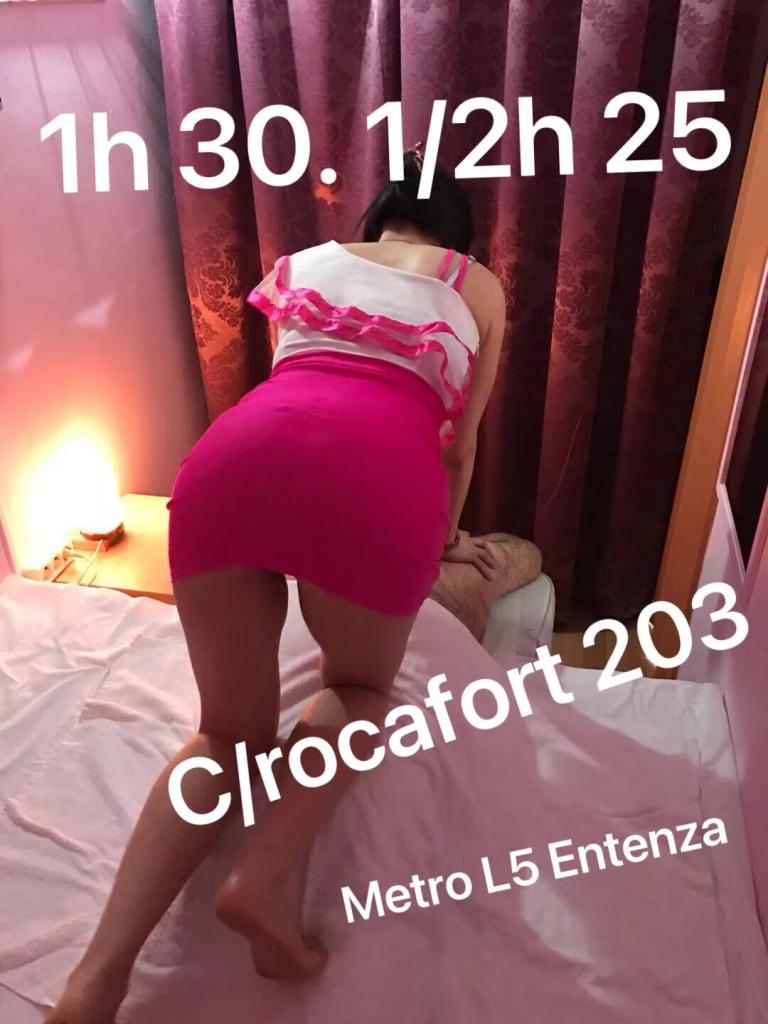 Chica busca chico en Barcelona: Chica busca chico