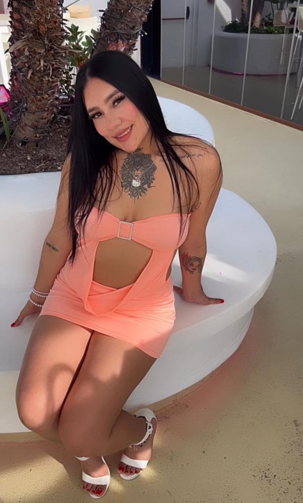 617407225: Chica busca chico en Alicante