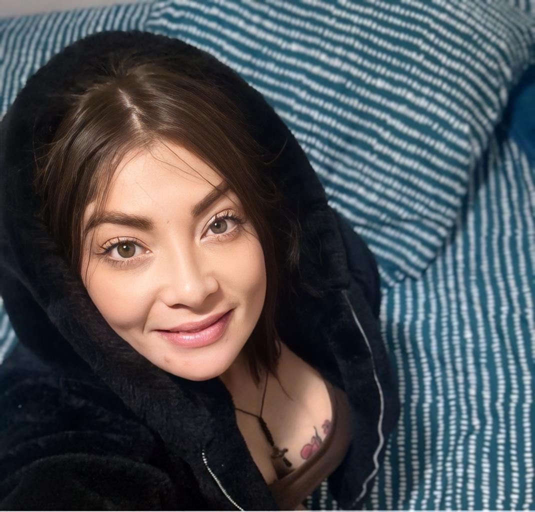 Chica busca chico en Almería: 