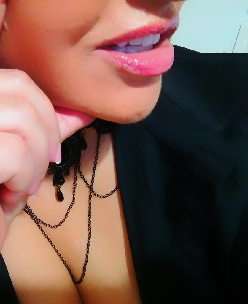 643476789: Chica busca chico en Valladolid