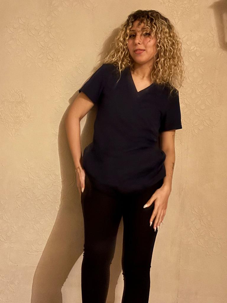 667559427: Chica busca chico en Barcelona