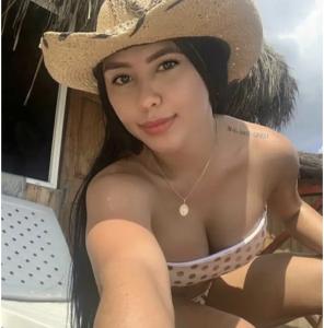 647613437: Chica busca chico en Lérida