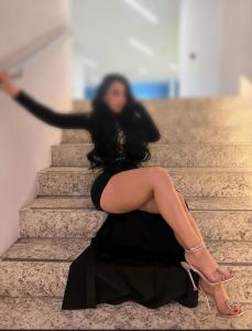 656276505: Chica busca chico en Granada