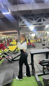 742094399: Chica busca chico en Pontevedra