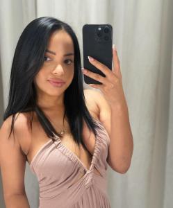 695805076: Chica busca chico en Salamanca