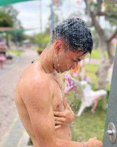 663936078: Chico busca chica en Ibiza