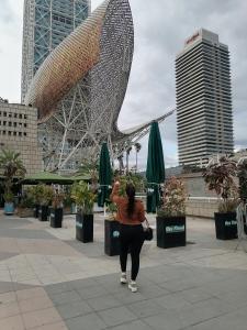 612435995: Chica busca chico en Barcelona