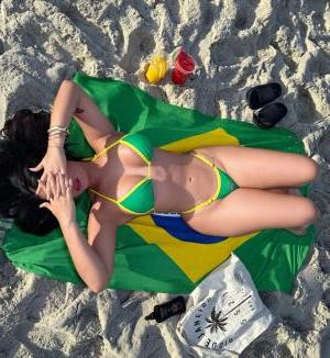 660685737: Chica busca chico en Cádiz