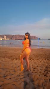 613425937: Chica busca chico en Tenerife
