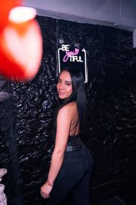 643718976: Chica busca chico en Zaragoza