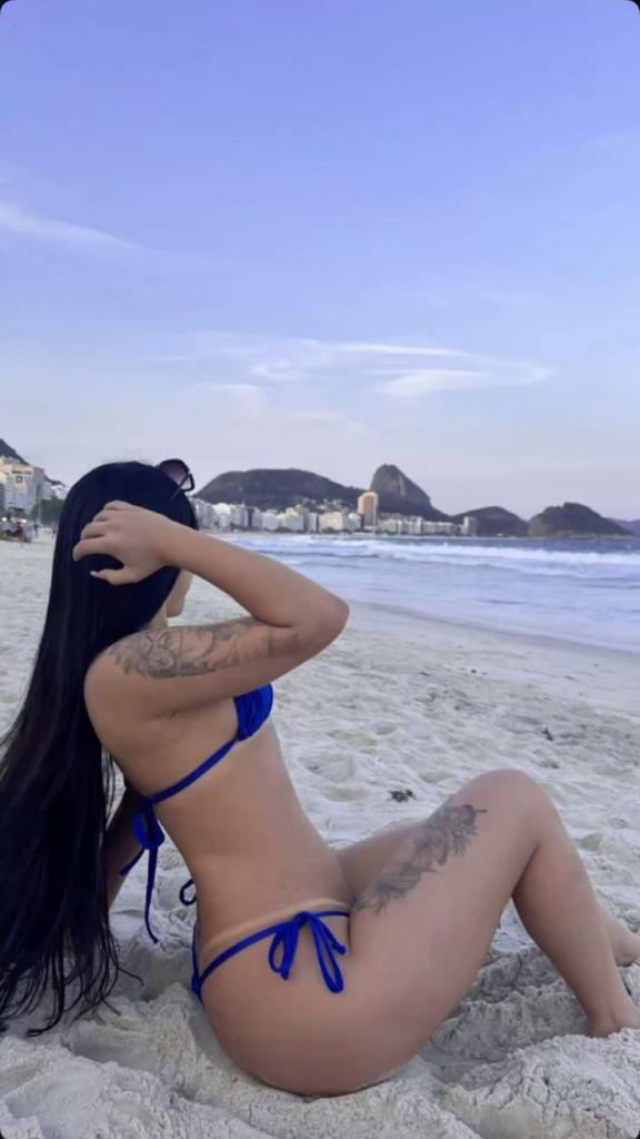 643269060: Chica busca chico en Málaga