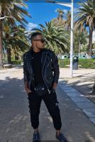 611398182: Chico busca chica en Valencia