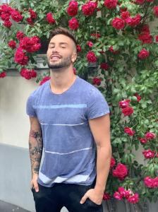 Chico busca chica en Barcelona: 