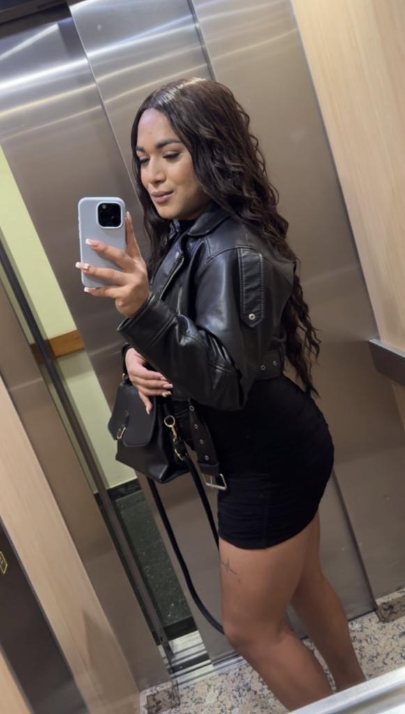 611261598: Travesti en Álava