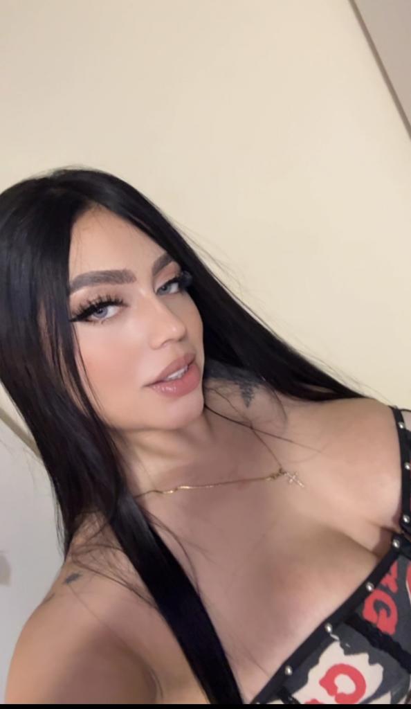 613450897: Chica busca chico en Valencia