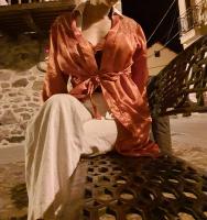 613976322: Chica busca chico en Almería