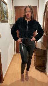 Chica busca chico en Jaén: 