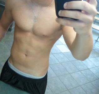 Chico busca chica en Sevilla: 