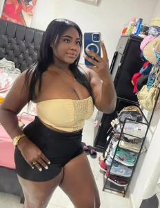 742057578: Chica busca chico en Madrid