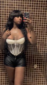 643001488: Transexual en Barcelona