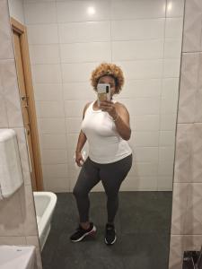 631901147: Chica busca chico en Cáceres