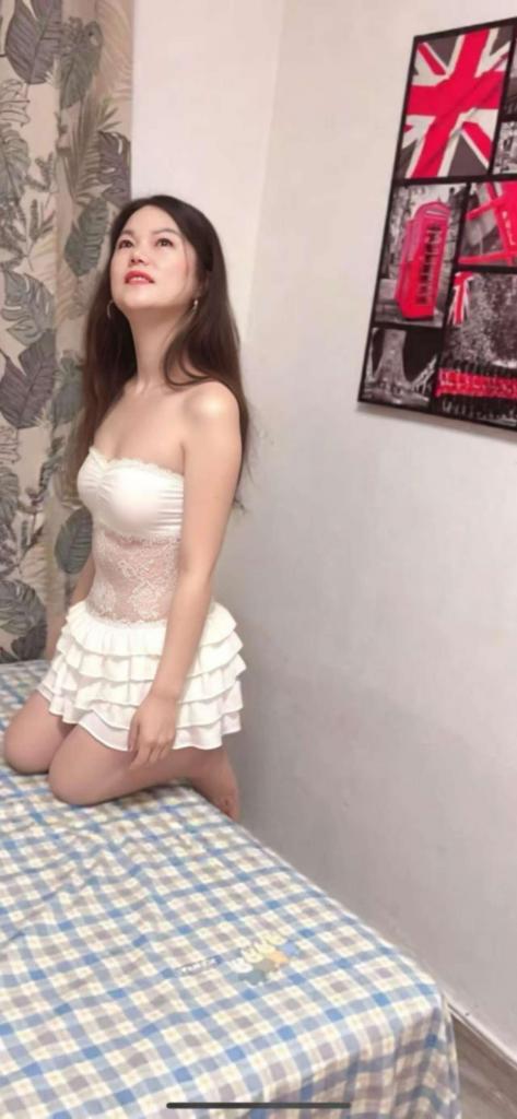 670026660: Chica busca chico en Valencia