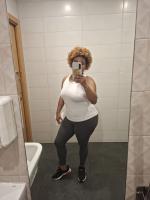 631901147: Chica busca chico en Cáceres