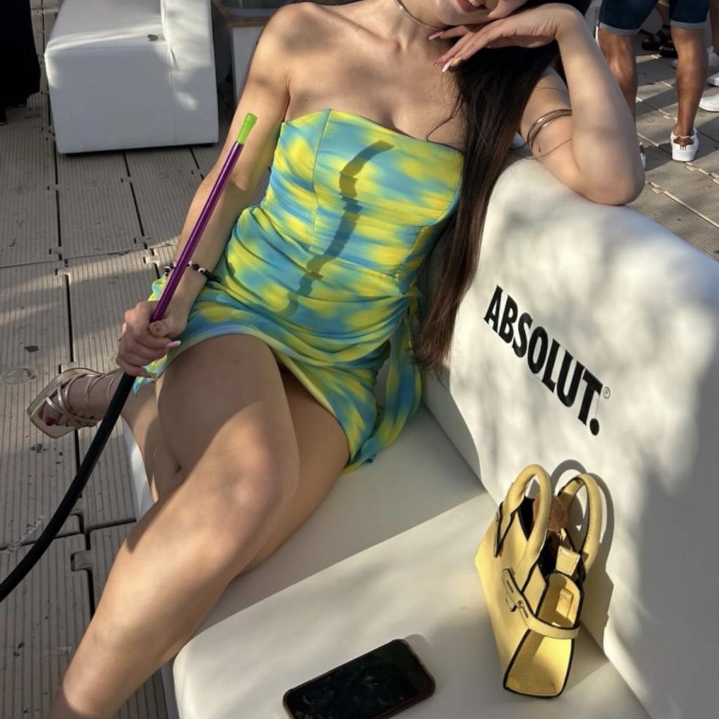 623265171: Chica busca chico en Granada