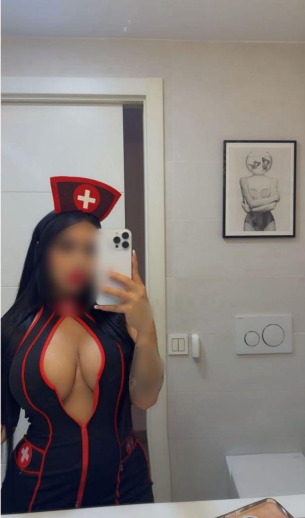 Chica busca chico en Málaga: Chica busca chico