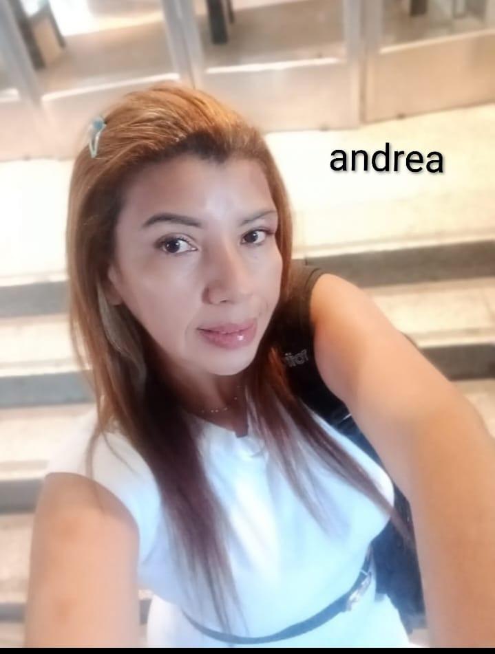 642083014: Chica busca chico en Huelva