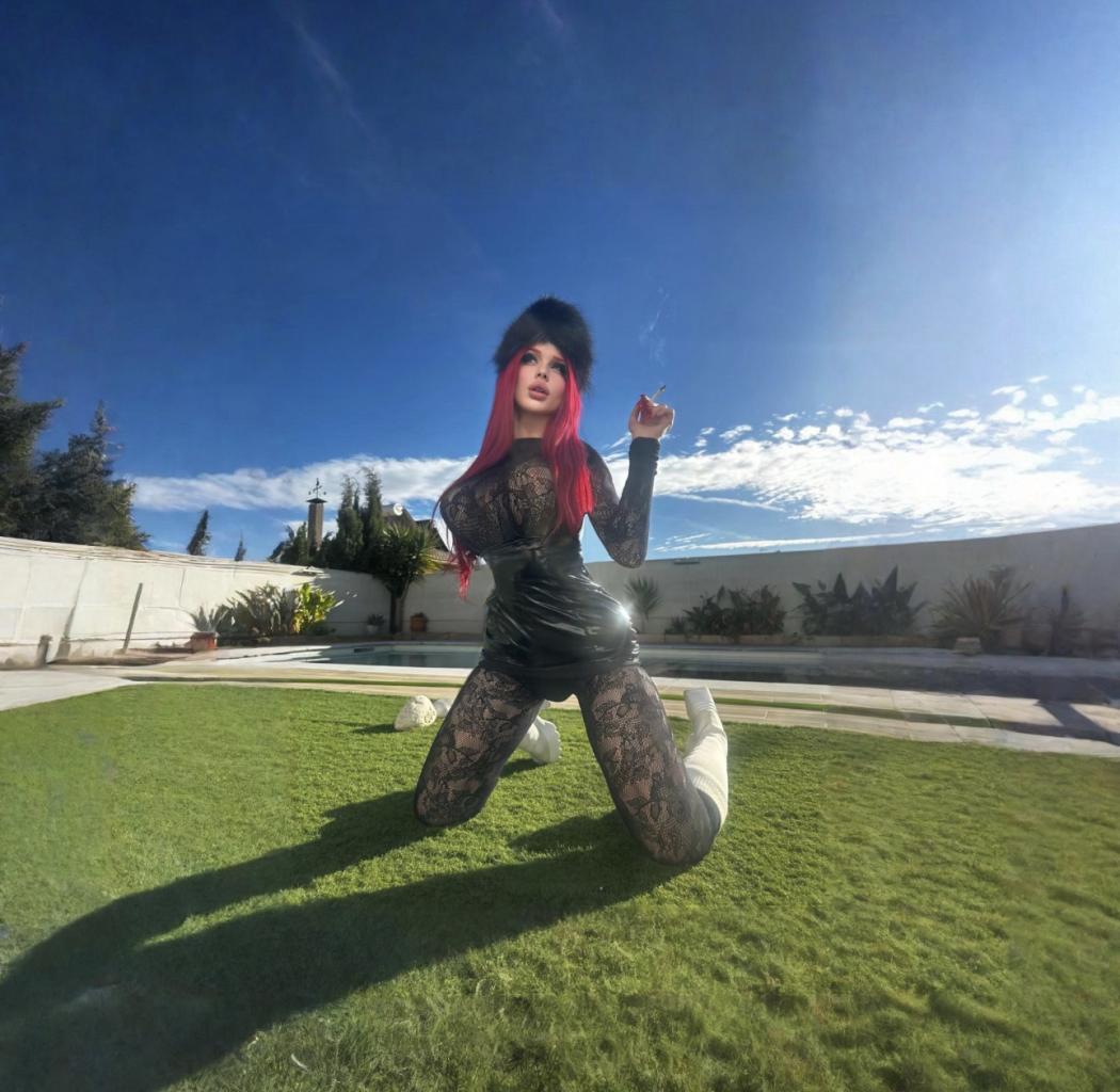 687784024: Travesti en Granada