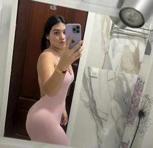 664377893: Chica busca chico en Burgos