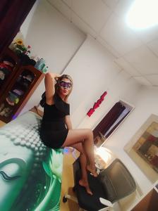 641584332: Chica busca chico en Alicante