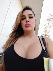 613806912: Transexual en Sevilla