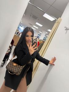 633053779: Chica busca chico en Gerona