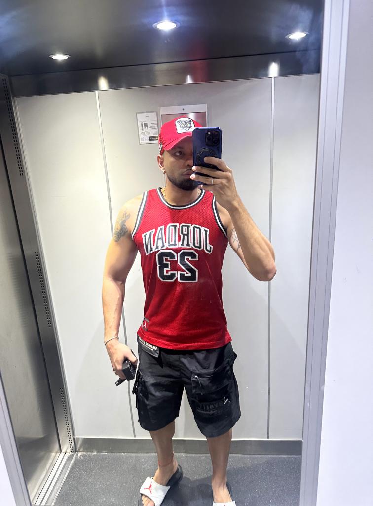 666113037: Chico busca chica en Madrid