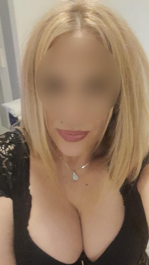 632626486: Chica busca chico en Valencia