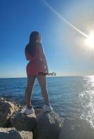 613496426: Chica busca chico en Barcelona