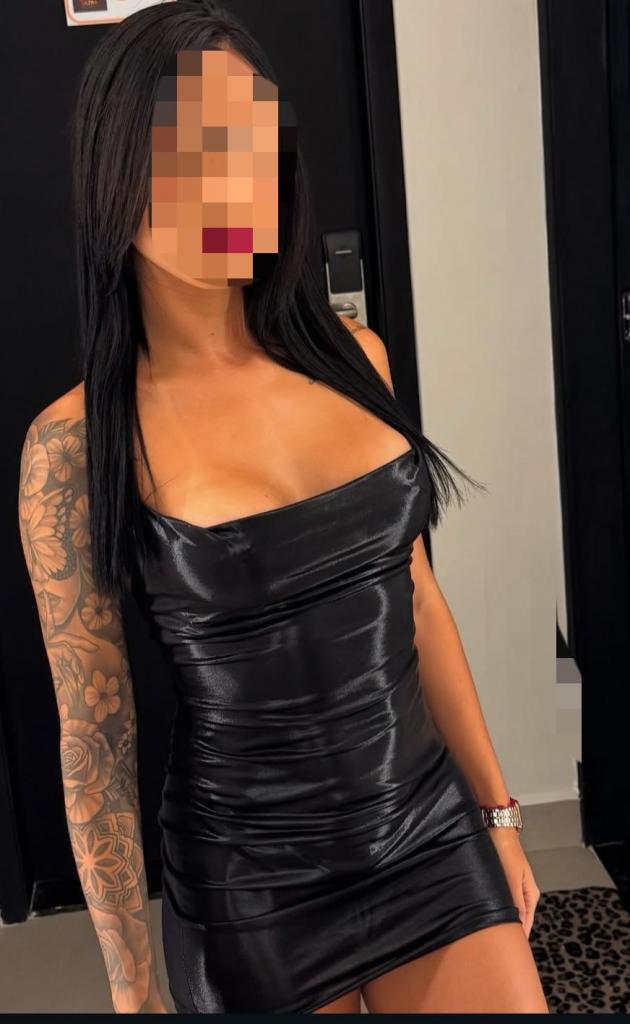 670733366: Chica busca chico en Madrid