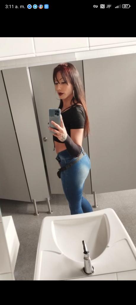 611298169: Transexual en Navarra