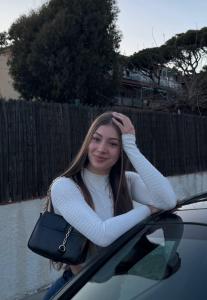 633701650: Chica busca chico en Madrid