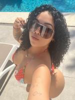 671544530: Chica busca chico en Granada