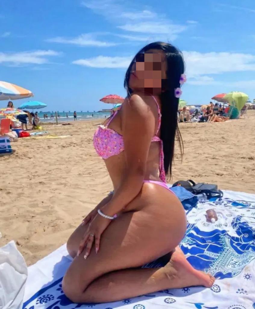 614947428: Chica busca chico en Murcia