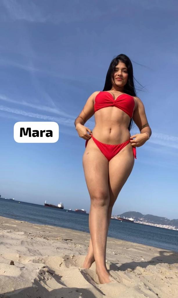 664658498: Chica busca chico en Cádiz