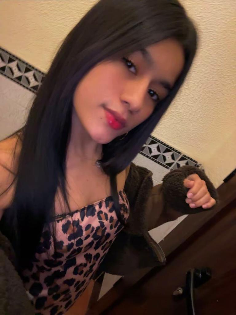 613299381: Chica busca chico en Cáceres