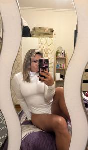 624978223: Chica busca chico en Lugo