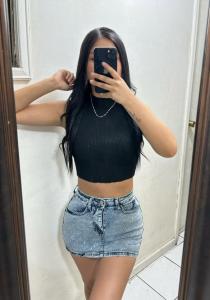 631220337: Chica busca chico en Madrid