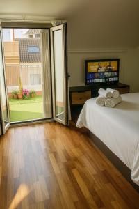 667599448:  en Málaga