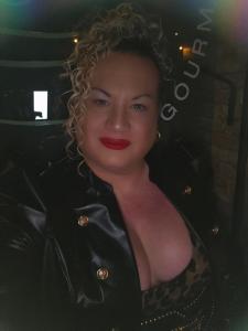 613772137: Travesti en Gerona